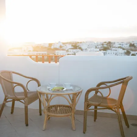 Dafnis Apartment *